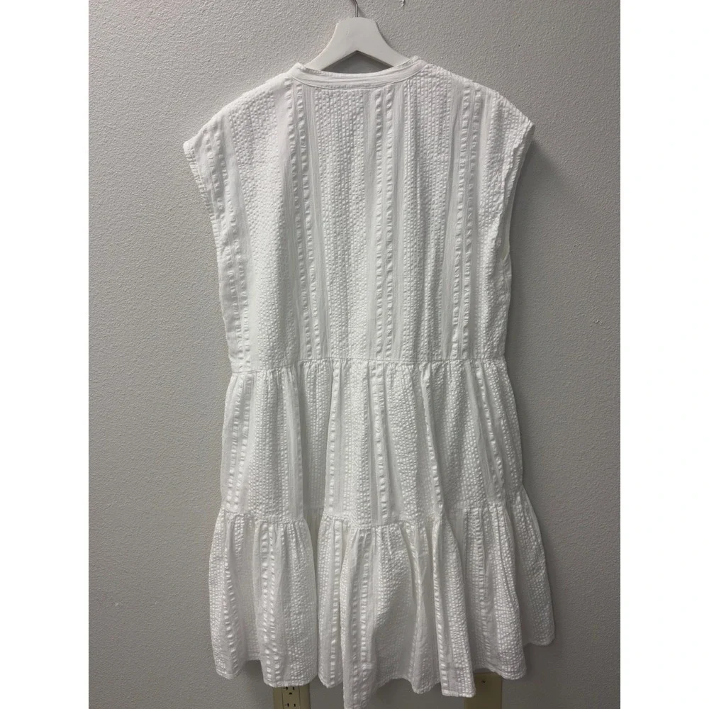 Y.A.S Seersucker Tiered Mini Dress Womens M White Pintuck Sleeveless‎ Summer